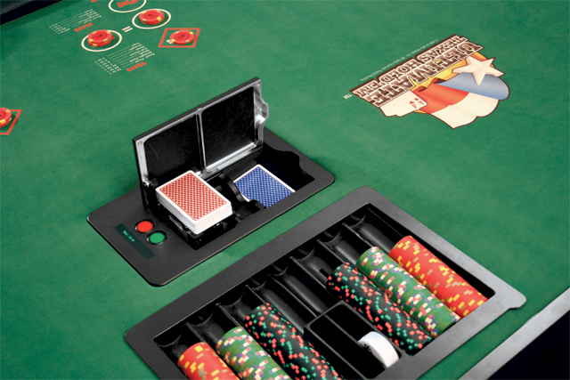 Deck Mate shuffle machine for poker room